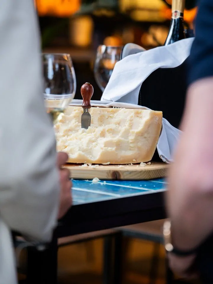 Formaggio tagliato al momento al Privè